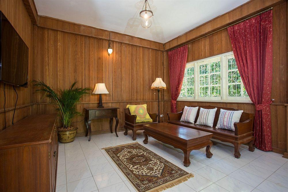 Baan Khun Nang Colonial Residence شاطئ مينام المظهر الخارجي الصورة