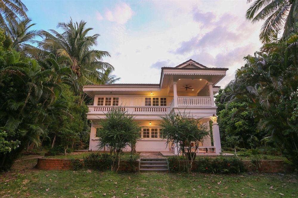 Baan Khun Nang Colonial Residence شاطئ مينام المظهر الخارجي الصورة